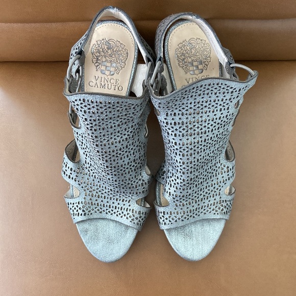 NWOT Wedge Sandals- Size 7 - Picture 6 of 8